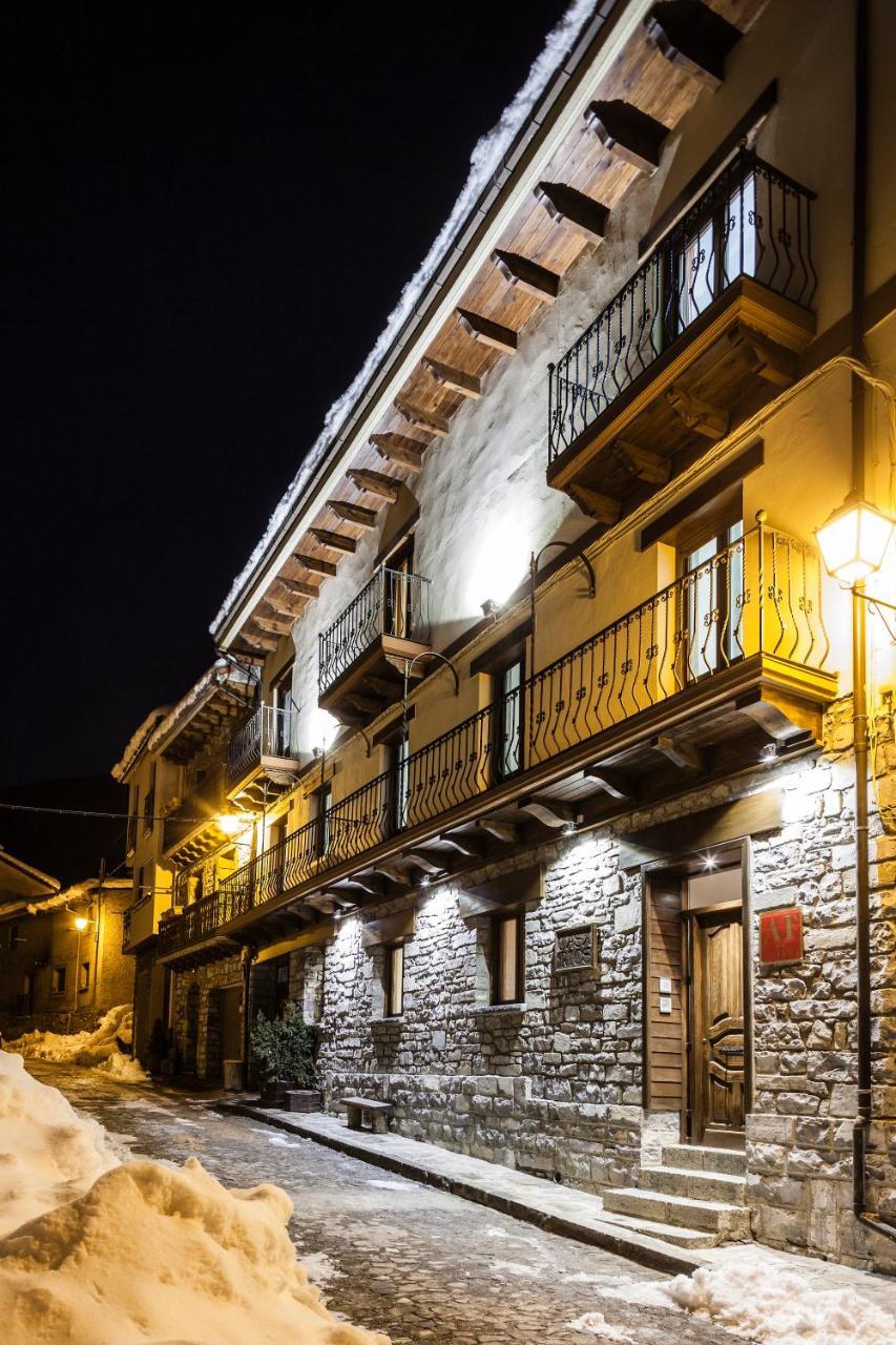 Casa Rios Hotell Biescas  Exteriör bild